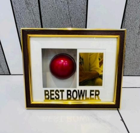 BEST BOWLER {FRAME}