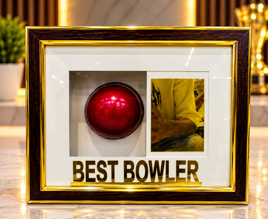 BEST BOWLER {FRAME}